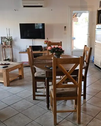 En Camargue Вилла